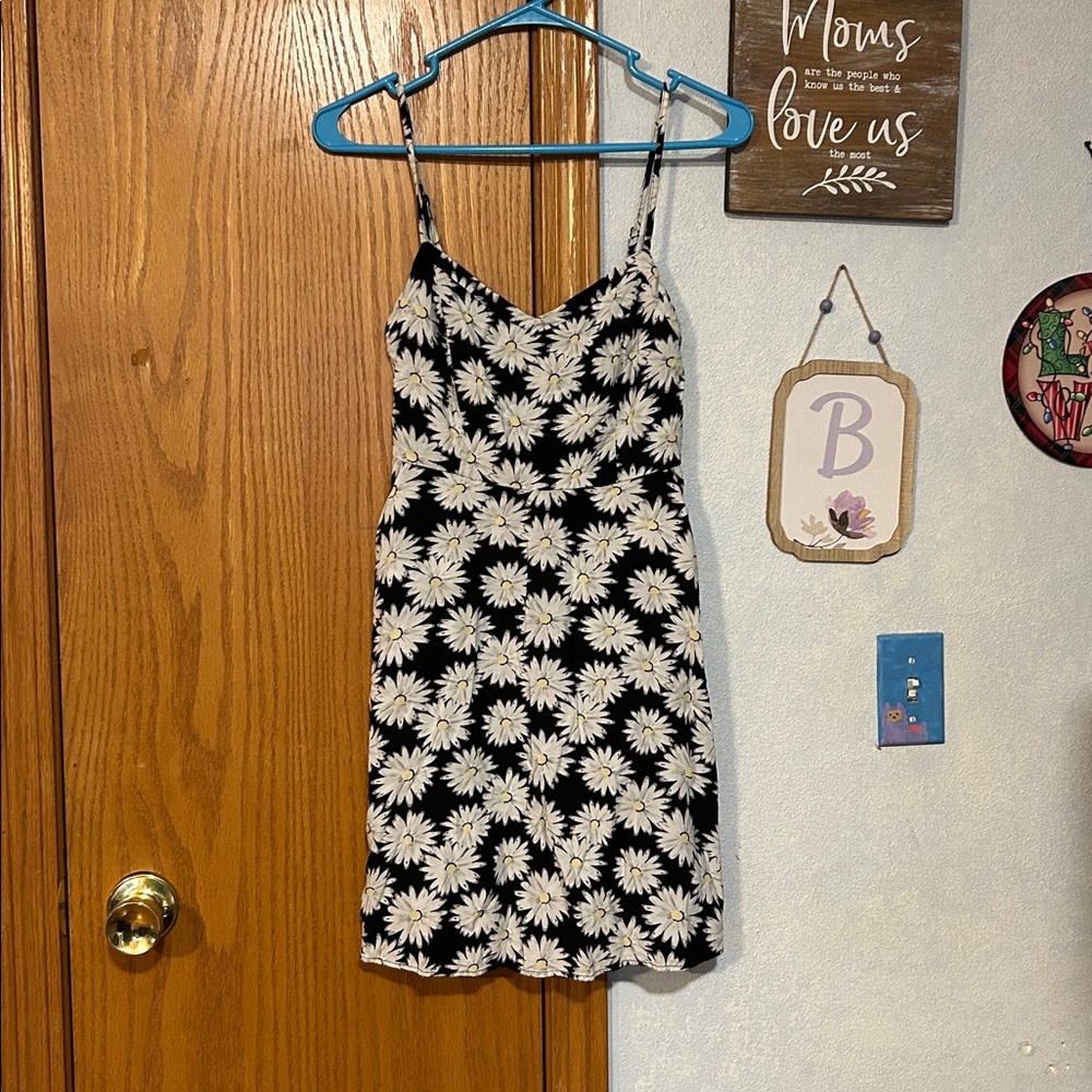SO Black Daisy Sundress - Size Medium